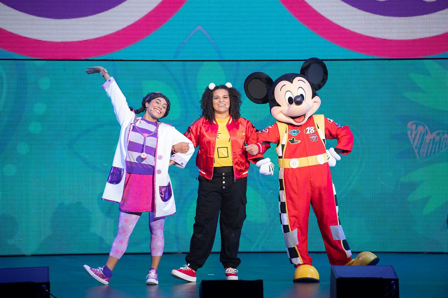 https://www.arshtcenter.org/contentassets/2f72b550b3ce42799f5fd3810e009f39/disney-junior-live11-1920x1080.jpg?width=1440&quality=70